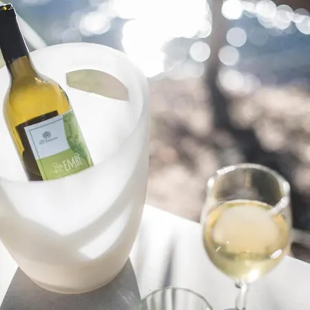 Floating House Embe Experience بوتيل كاستيل فولتورنو