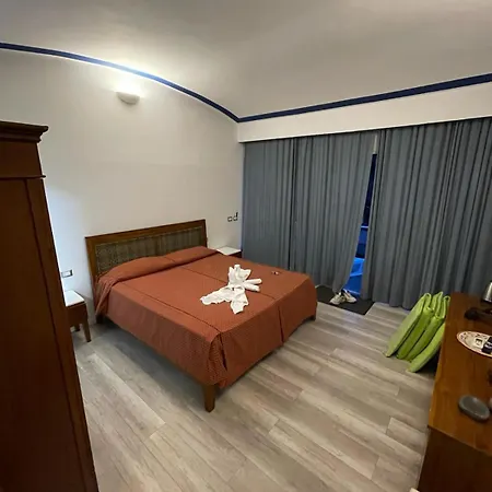 Floating House Embe Experience Castel Volturno