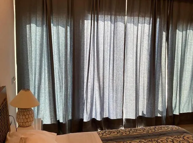 Floating House Embe Experience 보트호텔 카스텔볼튜노