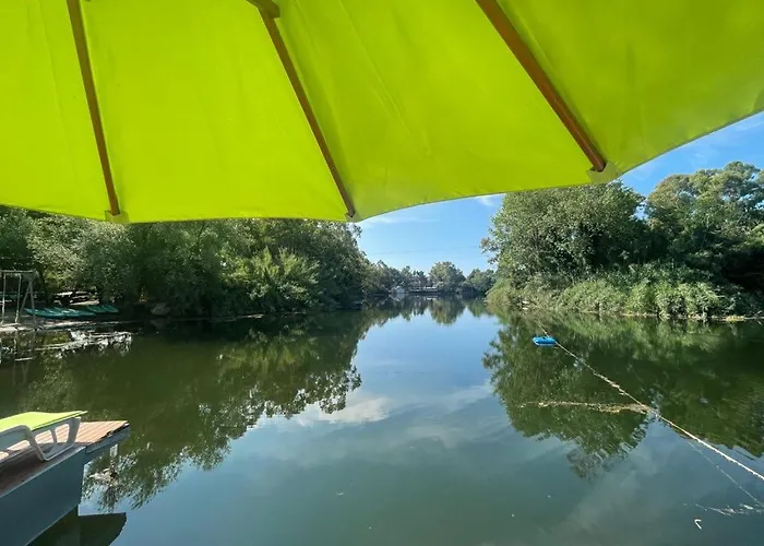 Floating House Embe Experience