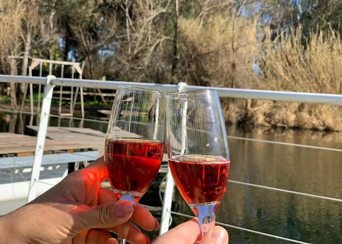 Floating House Embe Experience 카스텔볼튜노